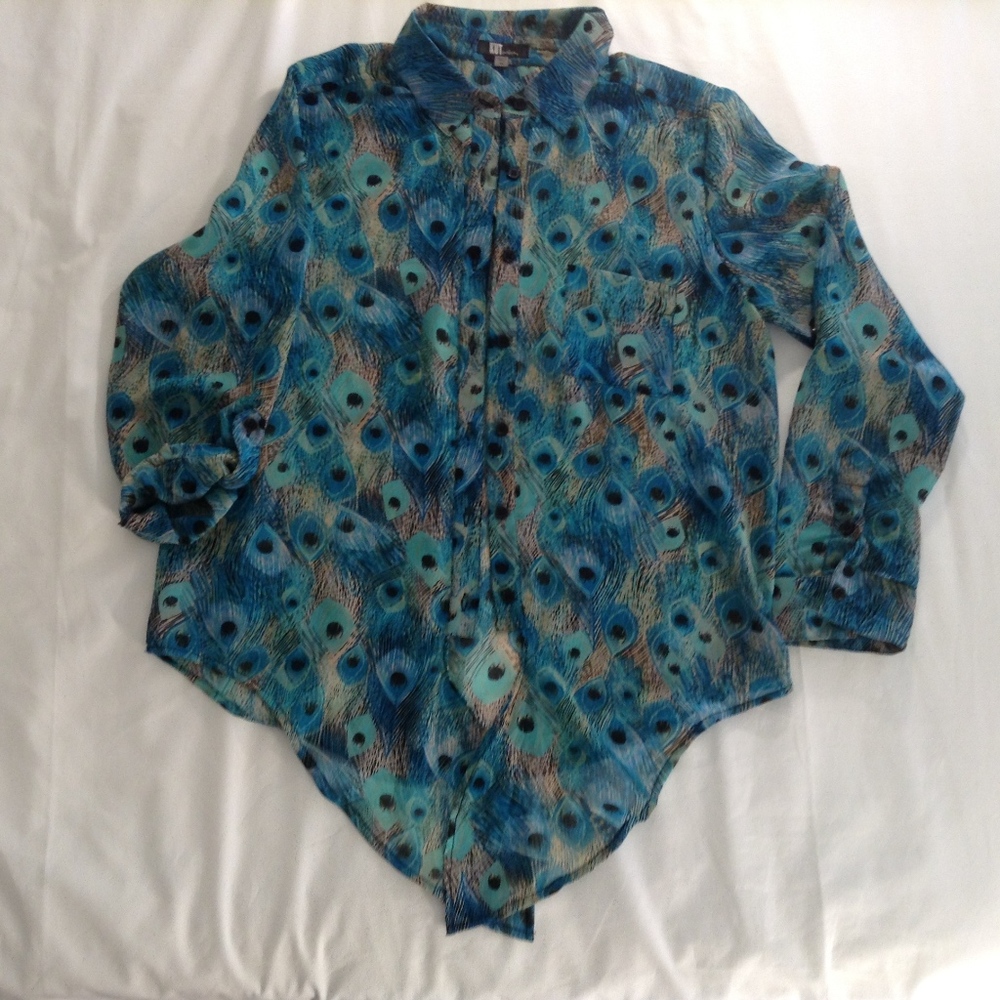 Kut from the Kloth Peacock Feather print blouse M